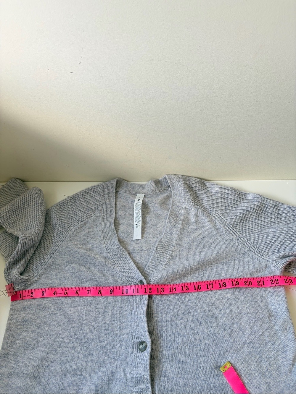 LULULEMON CASHMERE SLIM-FIT CARDIGAN SIZE XL - Picture 11 of 12